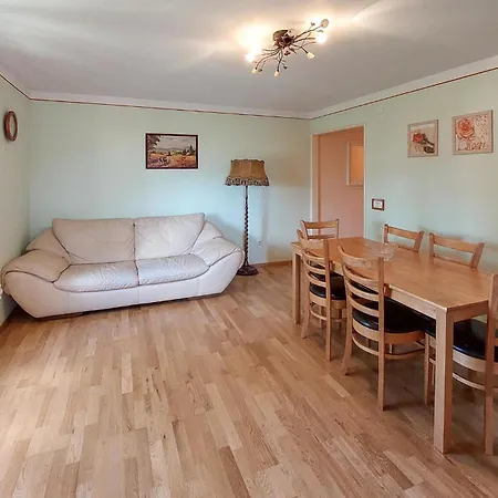 2 Bedroom Lovely In Labin Labin (Istria)